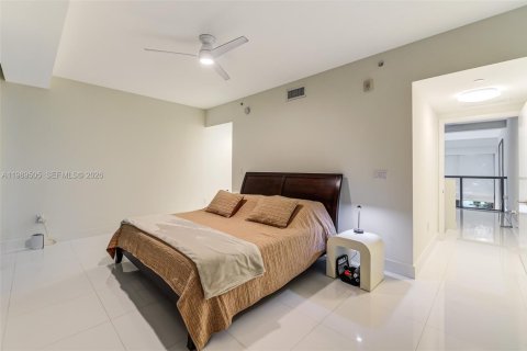 Condominio en alquiler en Miami Beach, Florida, 2 dormitorios, 157.93 m2 № 2052005 - foto 25