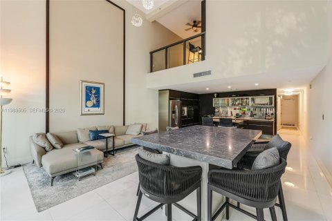 Condominio en alquiler en Miami Beach, Florida, 2 dormitorios, 157.93 m2 № 2052005 - foto 6