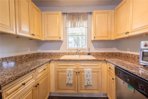 Villa ou maison à vendre à Plant City, Floride: 4 chambres, 216.93 m2 № 1865946 - photo 15