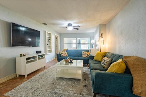 Villa ou maison à vendre à Plant City, Floride: 4 chambres, 216.93 m2 № 1865946 - photo 9