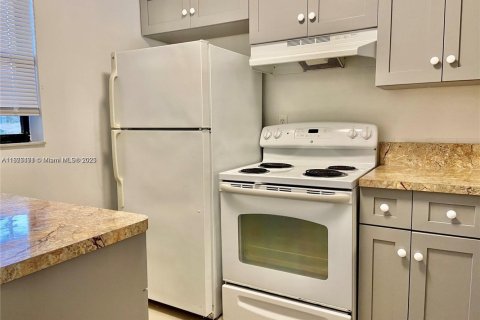 Copropriété à louer à Miramar, Floride: 2 chambres, 76.18 m2 № 1896076 - photo 17