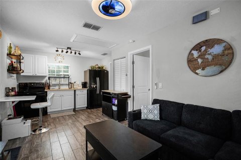 Villa ou maison à louer à Orlando, Floride: 1 chambre, 39.02 m2 № 1806711 - photo 2