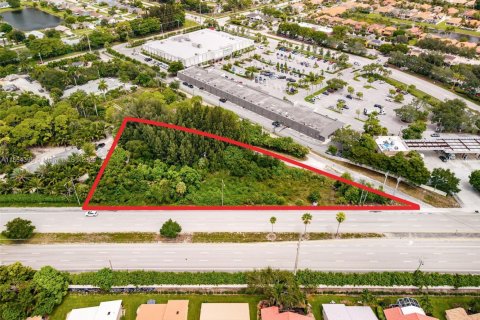 Купить коммерческую недвижимость в Бойнтон-Бич, Флорида № 1922631 - фото 2