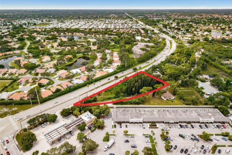 Купить коммерческую недвижимость в Бойнтон-Бич, Флорида № 1922631 - фото 7