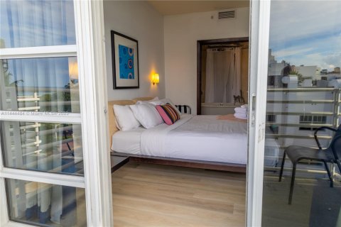 Condominio en venta en Miami Beach, Florida, 1 dormitorio, 44.04 m2 № 1892838 - foto 11