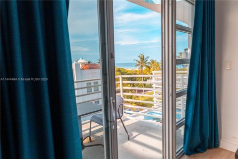 Condominio en venta en Miami Beach, Florida, 1 dormitorio, 44.04 m2 № 1892838 - foto 10