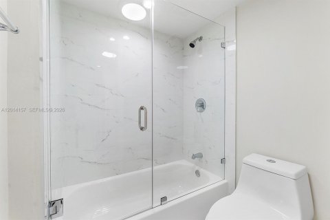 Townhouse in Boca Raton, Florida 3 bedrooms, 134.62 sq.m. № 2076232 - photo 10