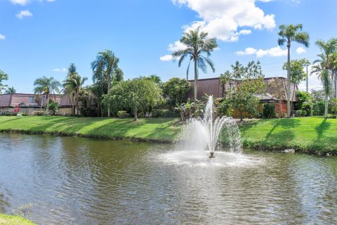 Townhouse in Boca Raton, Florida 3 bedrooms, 134.62 sq.m. № 2076232 - photo 22
