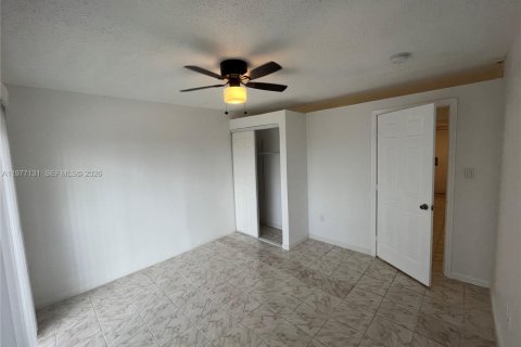 Copropriété à vendre à Lauderdale Lakes, Floride: 1 chambre, 74.32 m2 № 2042135 - photo 6