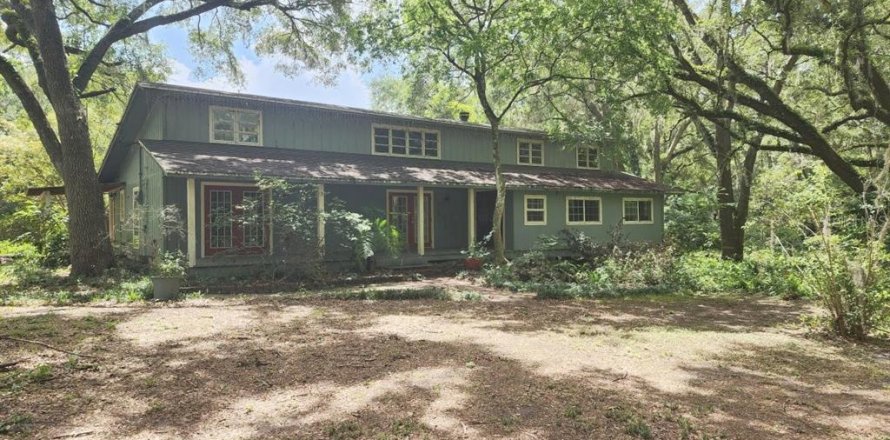 House in Alachua, Florida 3 bedrooms, 258.08 sq.m. № 1798663