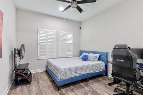 House in Odessa, Florida 4 bedrooms, 317.54 sq.m. № 2379250 - photo 20
