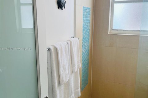 Condominio en venta en Miami Beach, Florida, 47.84 m2 № 1993885 - foto 30