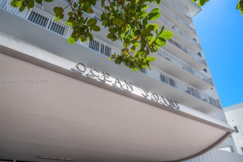 Купить кондоминиум в Майами-Бич, Флорида 1 спальня, 60.94м2, № 2006796 - фото 19