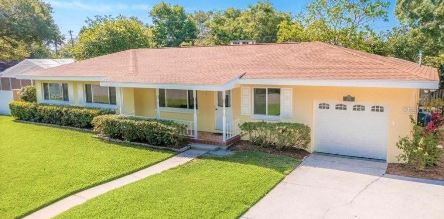 Villa ou maison à Clearwater, Floride 3 chambres, 156.26 m2 № 1196242
