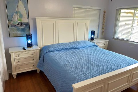 Villa ou maison à louer à Clearwater, Floride: 3 chambres, 156.26 m2 № 1196242 - photo 13