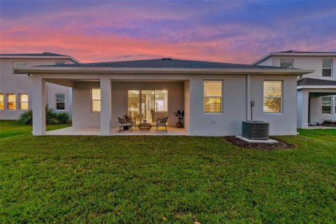 House in Wesley Chapel, Florida 4 bedrooms, 191.1 sq.m. № 1847900 - photo 14