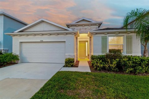 House in Wesley Chapel, Florida 4 bedrooms, 191.1 sq.m. № 1847900 - photo 19