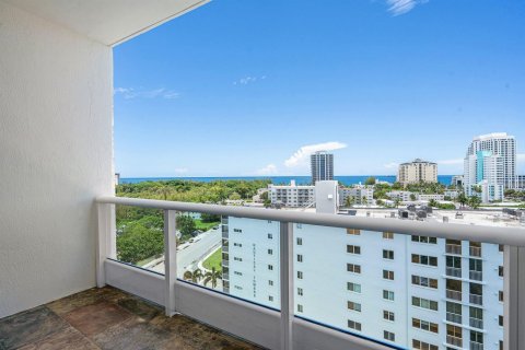 Copropriété à vendre à Fort Lauderdale, Floride: 3 chambres, 277.96 m2 № 2265733 - photo 16