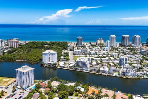 Copropriété à vendre à Fort Lauderdale, Floride: 3 chambres, 277.96 m2 № 2265733 - photo 2