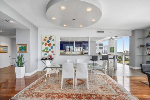 Copropriété à vendre à Fort Lauderdale, Floride: 3 chambres, 277.96 m2 № 2265733 - photo 25