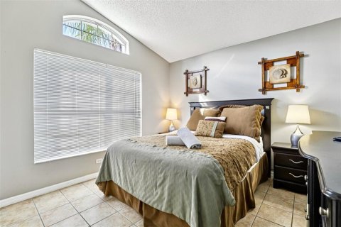 Villa ou maison à vendre à Kissimmee, Floride: 5 chambres, 180.23 m2 № 2224396 - photo 9