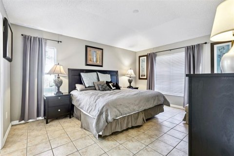 Villa ou maison à vendre à Kissimmee, Floride: 5 chambres, 180.23 m2 № 2224396 - photo 7