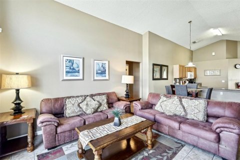 Villa ou maison à vendre à Kissimmee, Floride: 5 chambres, 180.23 m2 № 2224396 - photo 24