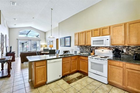 Villa ou maison à vendre à Kissimmee, Floride: 5 chambres, 180.23 m2 № 2224396 - photo 5