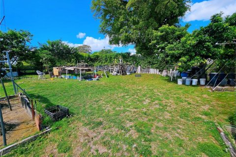 Casa en venta en Miami, Florida, 3 dormitorios, 184.04 m2 № 2001677 - foto 6