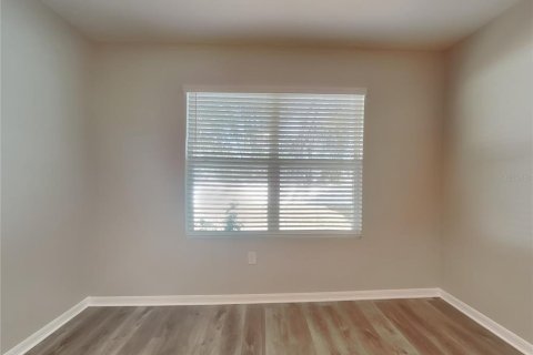 House in Mount Dora, Florida 4 bedrooms, 171.5 sq.m. № 2116447 - photo 7