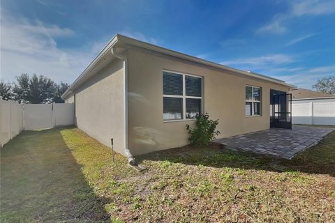 House in Mount Dora, Florida 4 bedrooms, 171.5 sq.m. № 2116447 - photo 17
