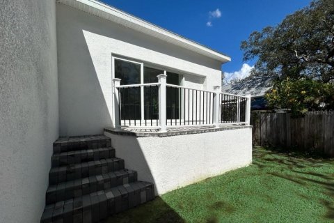 Villa ou maison à vendre à Palm Harbor, Floride: 4 chambres, 202.53 m2 № 2202351 - photo 24