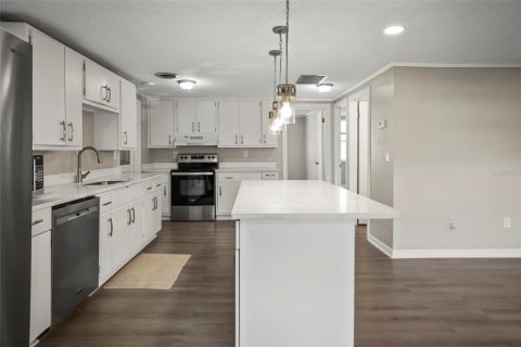 House in Dunedin, Florida 2 bedrooms, 93.65 sq.m. № 1812753 - photo 3