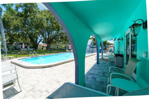 House in Dunedin, Florida 2 bedrooms, 93.65 sq.m. № 1812753 - photo 27
