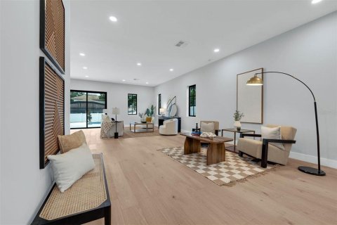 Casa en venta en Orlando, Florida, 5 dormitorios, 313.92 m2 № 1846404 - foto 12