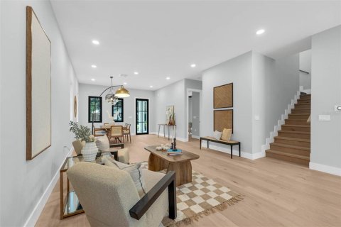 Casa en venta en Orlando, Florida, 5 dormitorios, 313.92 m2 № 1846404 - foto 14