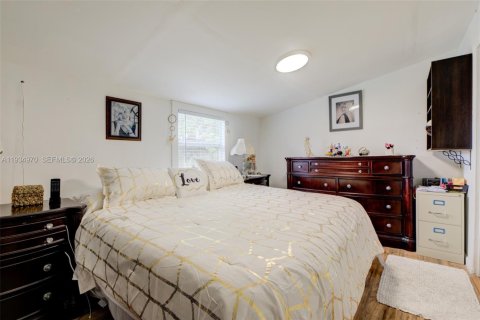 Casa en venta en Miami, Florida, 2 dormitorios, 74.88 m2 № 2002295 - foto 15