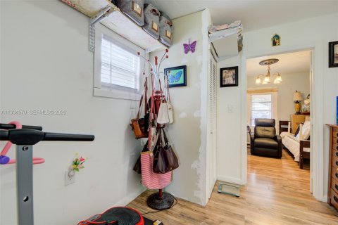 Casa en venta en Miami, Florida, 2 dormitorios, 74.88 m2 № 2002295 - foto 18