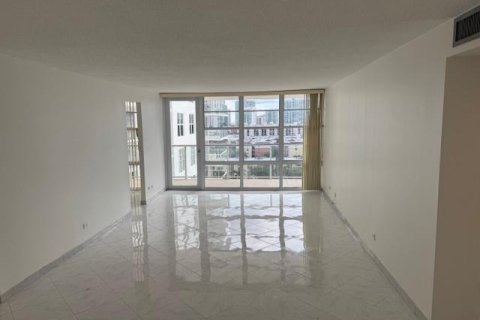 Condo in Sunny Isles Beach, Florida, 2 bedrooms № 2082033