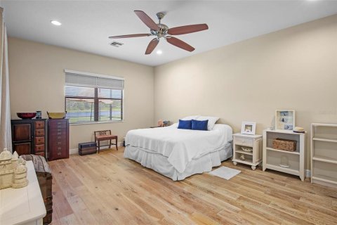 House in Parrish, Florida 3 bedrooms, 319.21 sq.m. № 1839990 - photo 16
