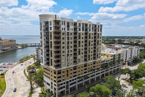 Condo à Tampa, Floride, 2 chambres  № 2095390