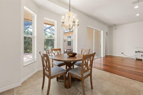 House in Lake Mary, Florida 3 bedrooms, 165.64 sq.m. № 2208616 - photo 19