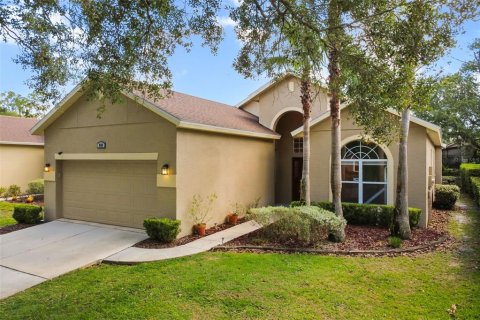 House in Lake Mary, Florida 3 bedrooms, 165.64 sq.m. № 2208616 - photo 2