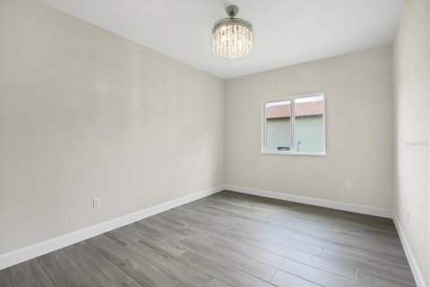 House in North Port, Florida 3 bedrooms, 152.08 sq.m. № 1746985 - photo 14