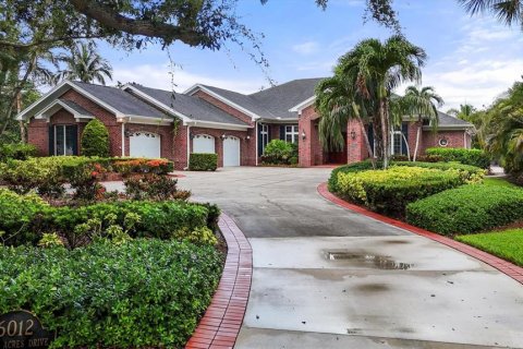 Villa ou maison à vendre à Bradenton, Floride: 3 chambres, 373.93 m2 № 1819240 - photo 26