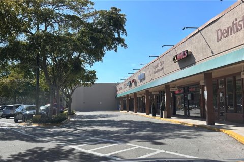 Commercial property in Boynton Beach, Florida № 1959670 - photo 19