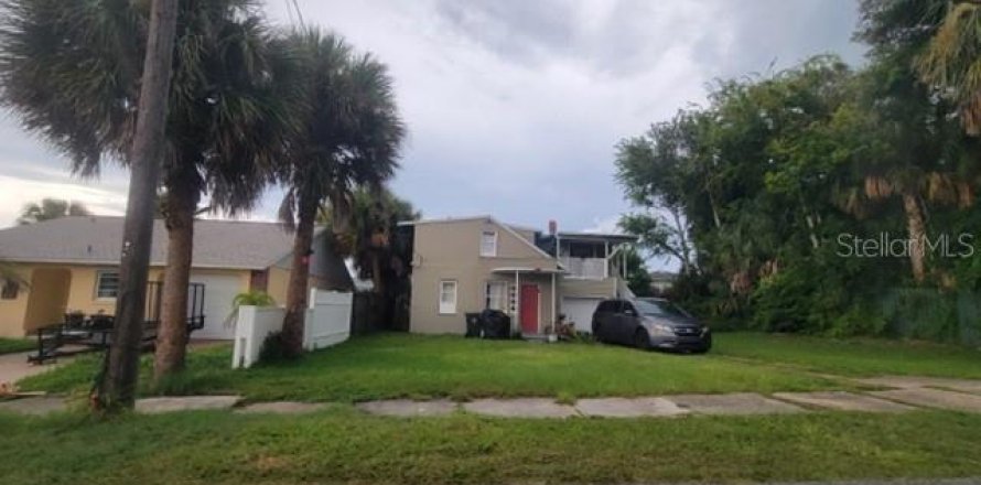 Casa en Daytona Beach, Florida 6 dormitorios, 188.13 m2 № 2344805