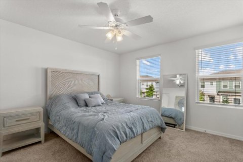 Townhouse in Sarasota, Florida 2 bedrooms, 110.27 sq.m. № 2217226 - photo 19