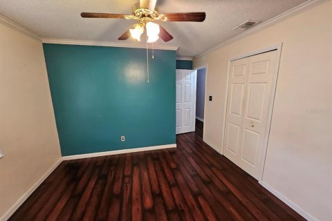 House in Apopka, Florida 4 bedrooms, 177.91 sq.m. № 1879999 - photo 12