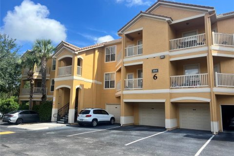 Condo in Orlando, Florida, 1 bedroom № 2383393